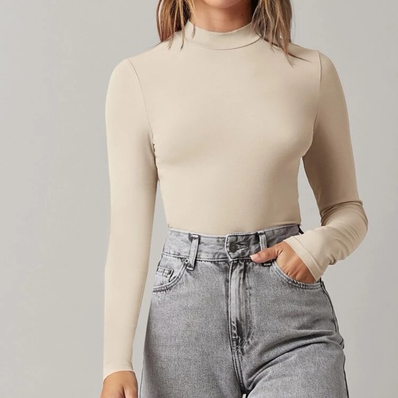 Long sleeve Mock Neck Solid Crop Tee shirt gray - Picture 13 of 13